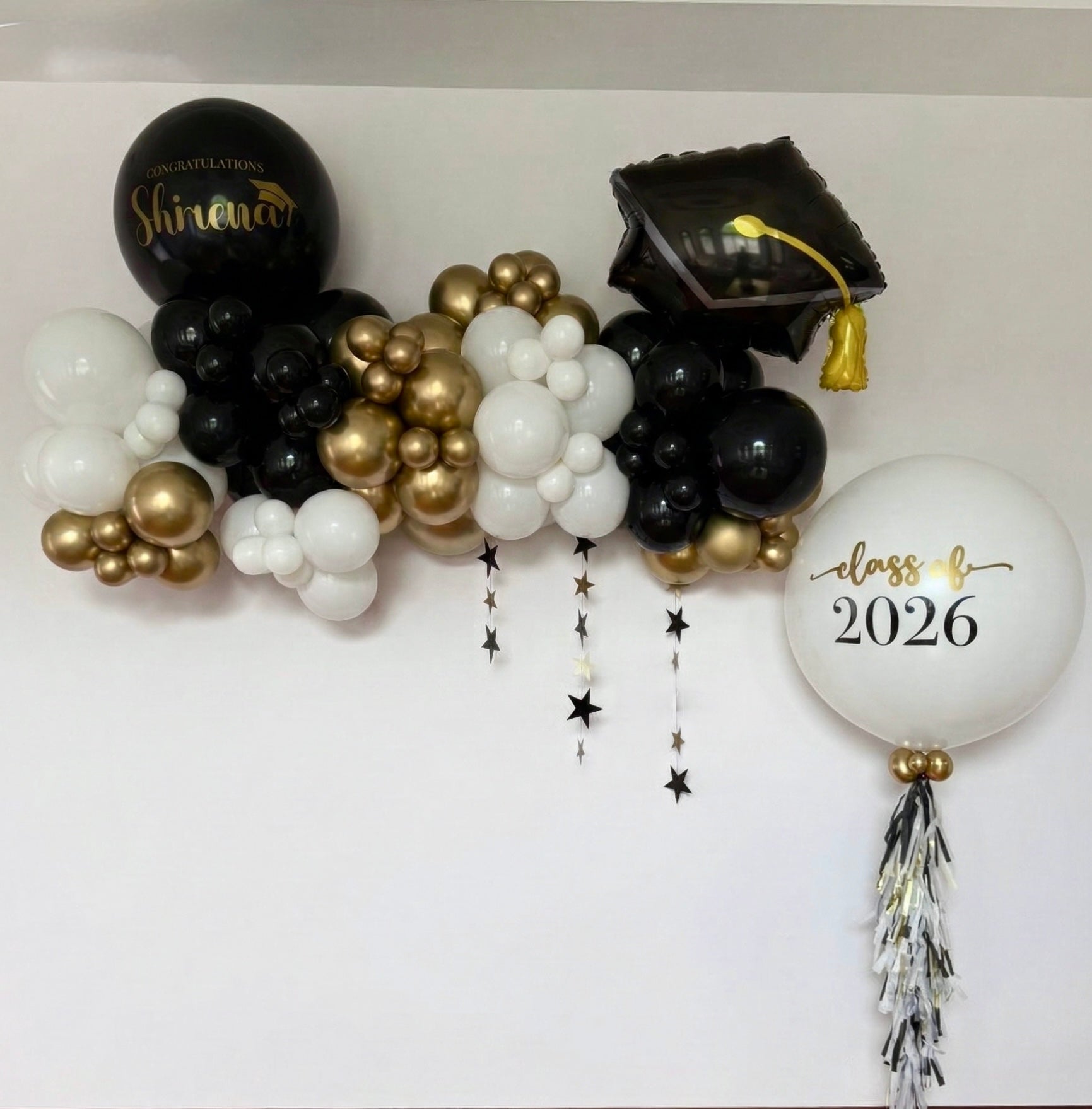 Bespoke Graduation Mini Garland & Jumbo Helium Set | Class of 2026 ...
