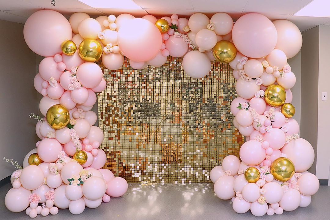 Balloon best sale wall decor