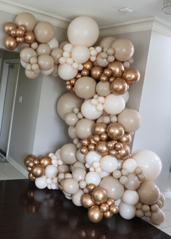 EPIC BALLOON GARLANDS