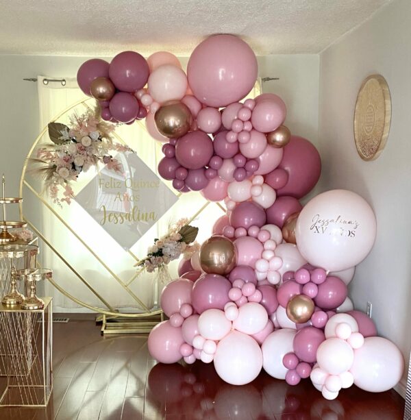 GARLAND & BACKDROPS