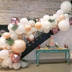 STAIR GARLAND (CUSTOM PRICING)